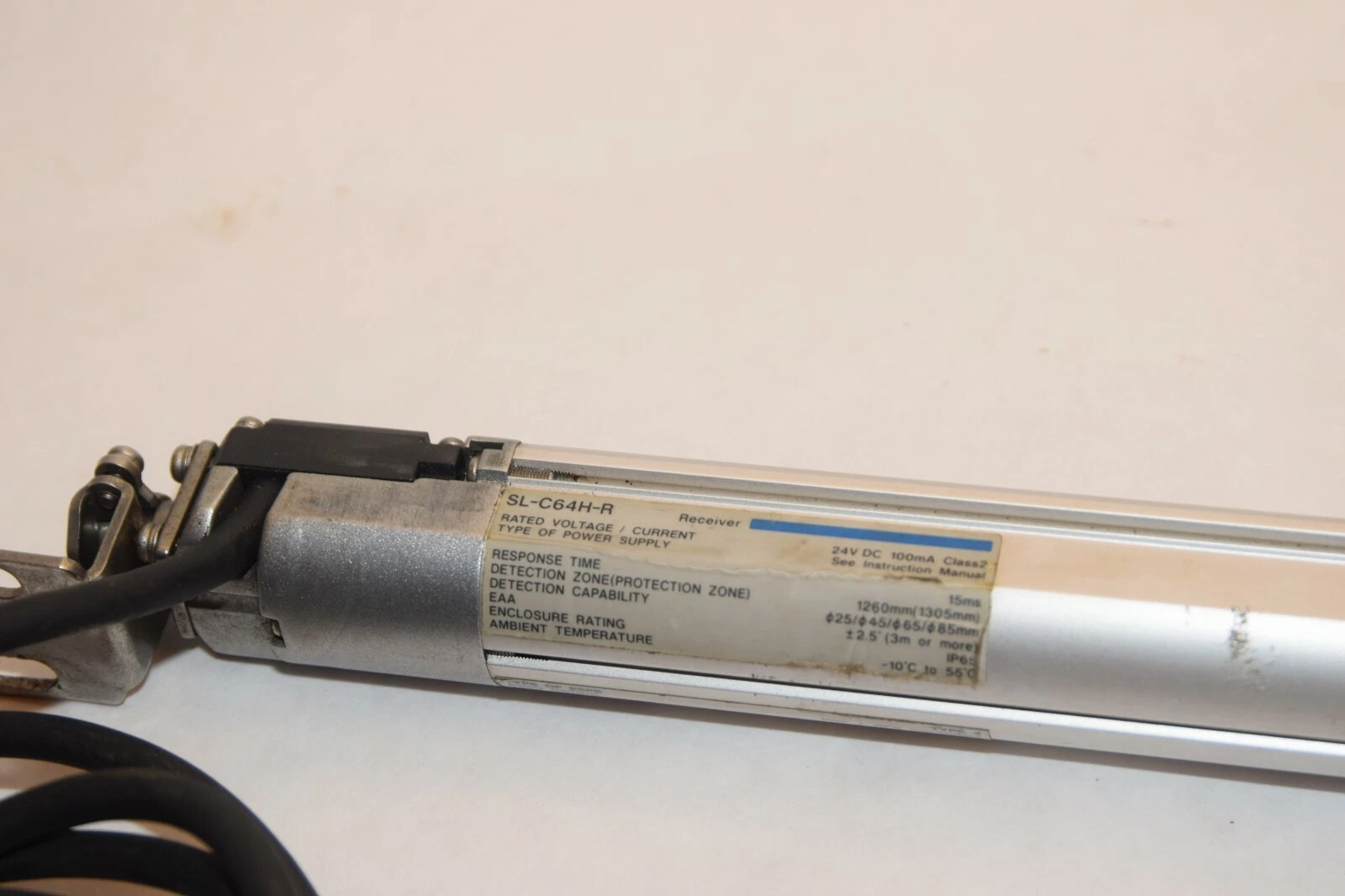 Used KEYENCE SL-C64H-R SLC64HR 24Vdc 100mA Light Curtain Receiver