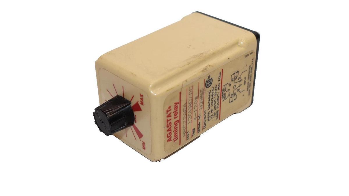 Used Agastat SSC22AEA , SSC 22AEA 120V 4-120s Timing Relay