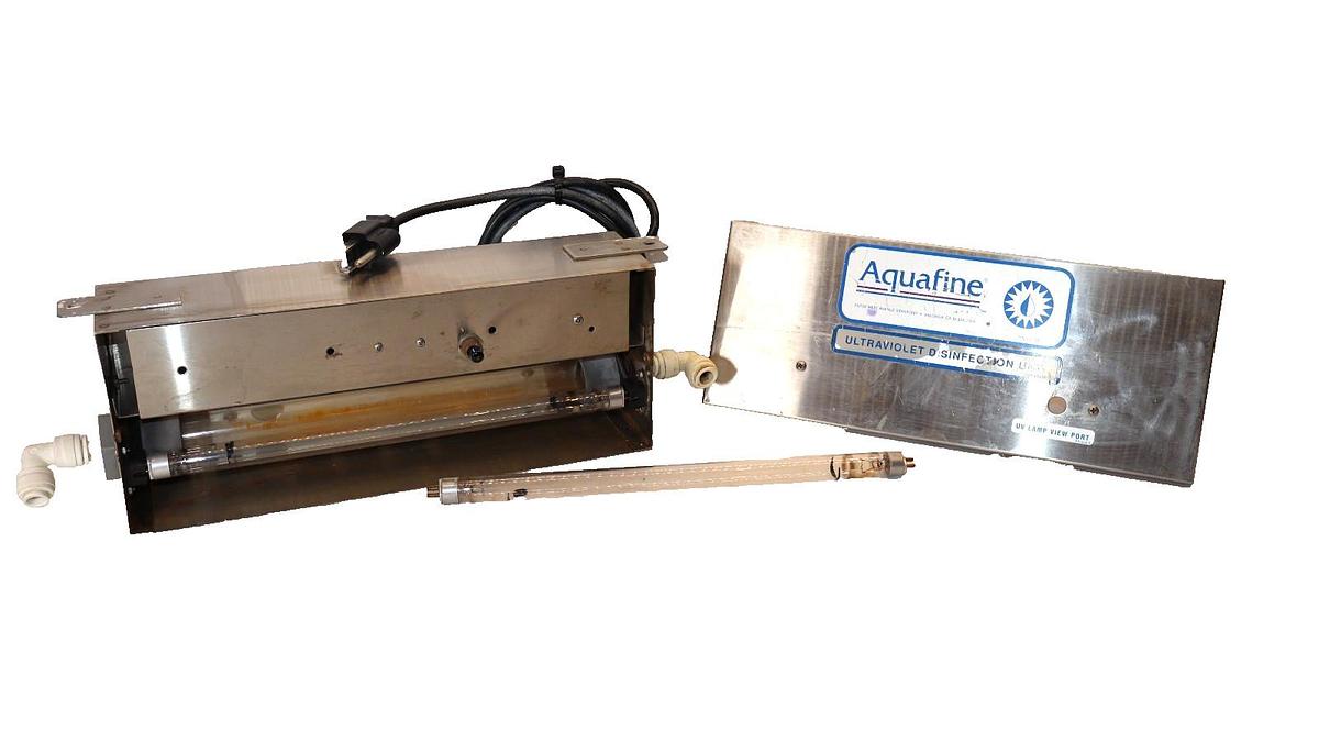 Used AQUAFINE CORP. SP-1 , SP1 120V 60Hz 0.14A Ultraviolet Disinfection Unit