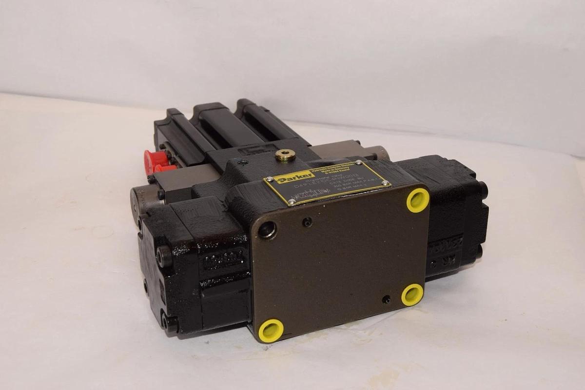 PARKER Proportional Servo Valve D41FLE21DC4NW0013 D1FVE02BCVW0A13 (NIB)