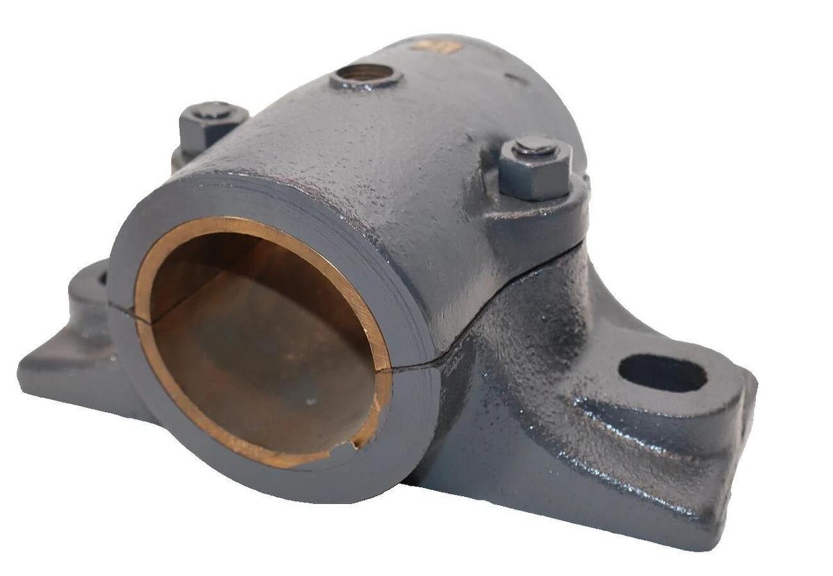 Link-Belt Link Belt 2Bolt Pillow Block Sleeve Bearing Housing 2-1/2" 2-1000Z NOS