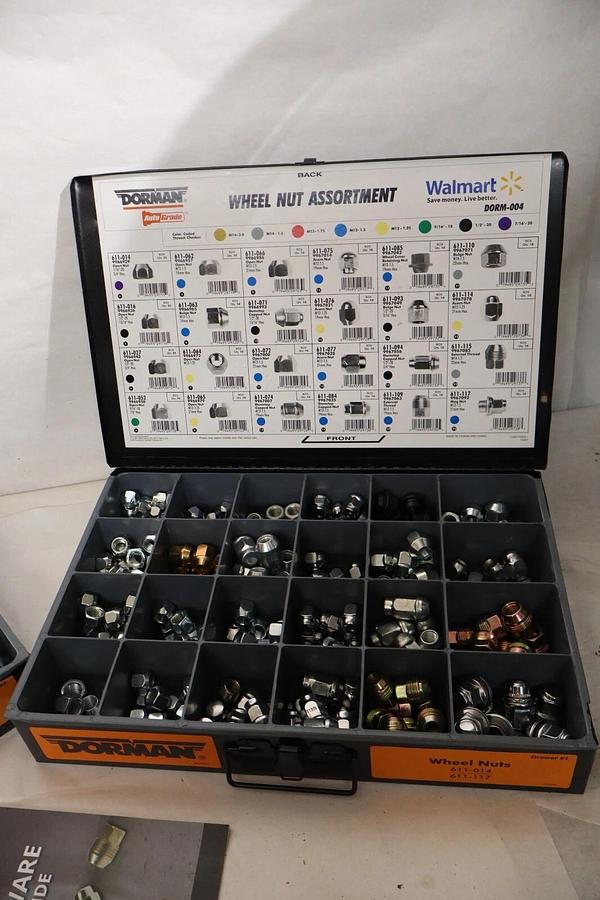 DORMAN Lug nut 110517-1 110517-2 Autograde Wheel Nuts Assortment (NEW 2 Drawer)
