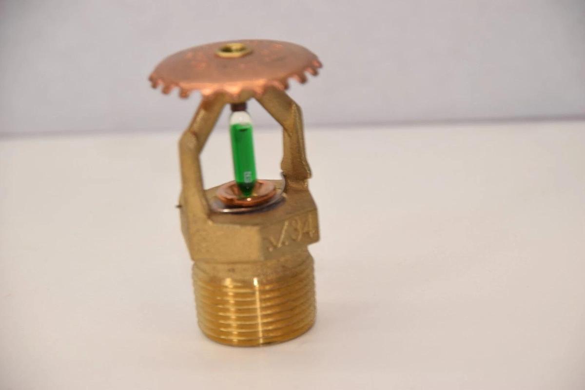 (NEW) VICTAULIC S342AFS510 V3401 200°F 3/4" Upright Standard Fire Sprinkler