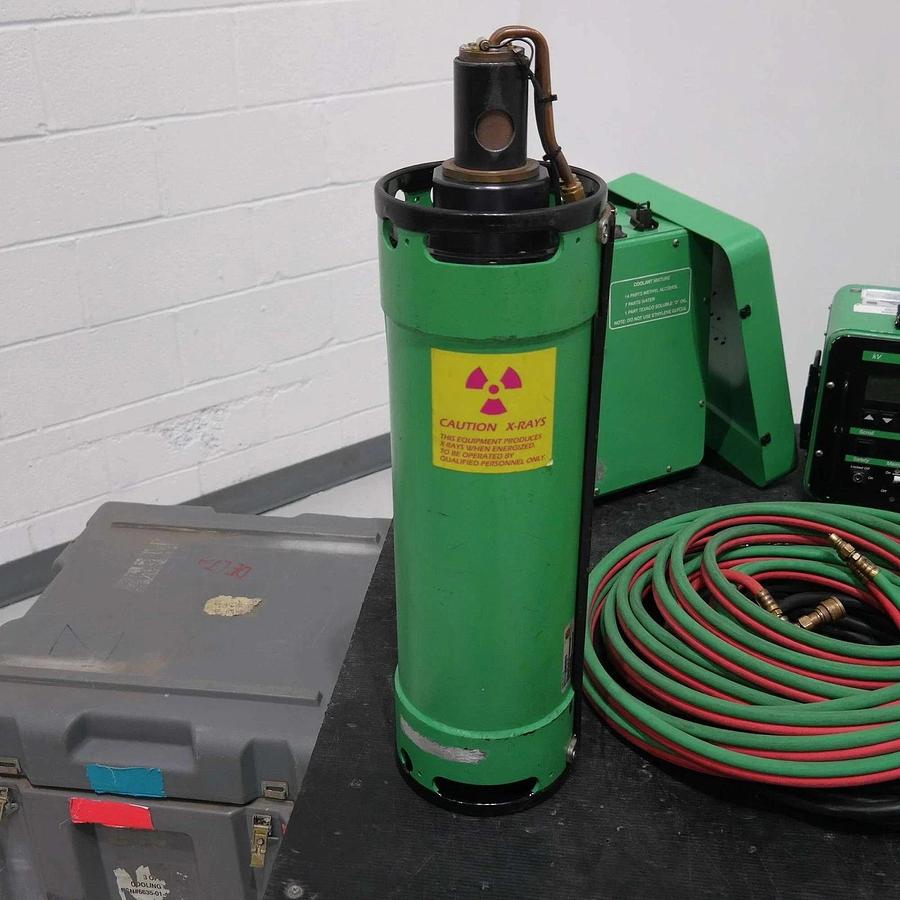 Used Lorad LPX 160 Series Portable High-Resolution Non-Destructive Testing Unit NDT