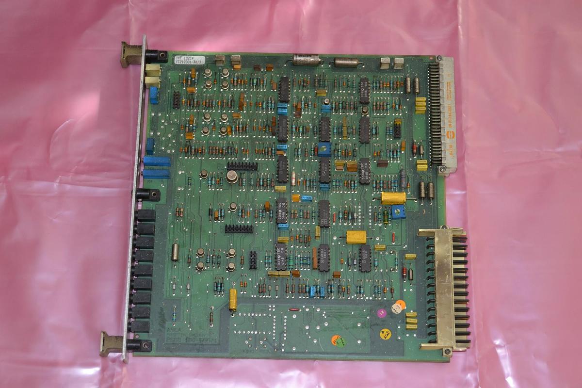 Used ABB ASEA CIRCUIT BOARD CARD YYT 102C YT212001-AK/7 2668-180-89/3