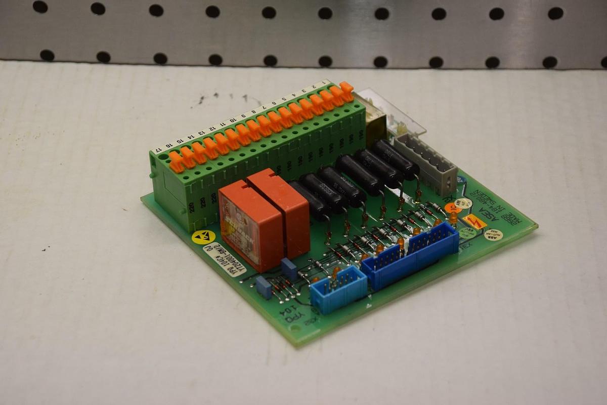 ABB / ASEA YT204001-BM/2 YPQ 104C 2668 184-480/2 CIRCUIT BOARD NEW