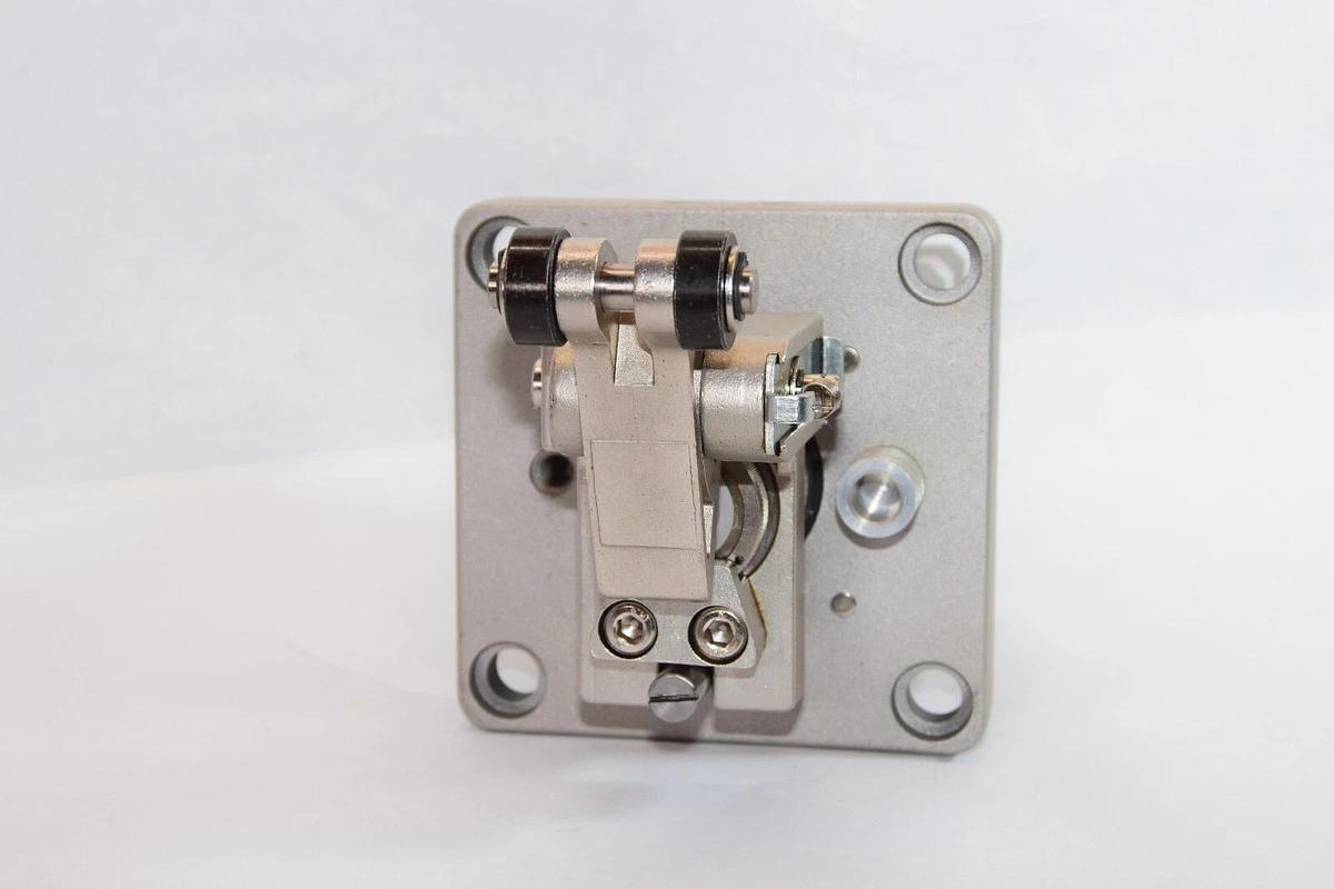 (NEW) SMC RSH80-40DM-DC 145psi  Pneumatic Stopper Cylinder