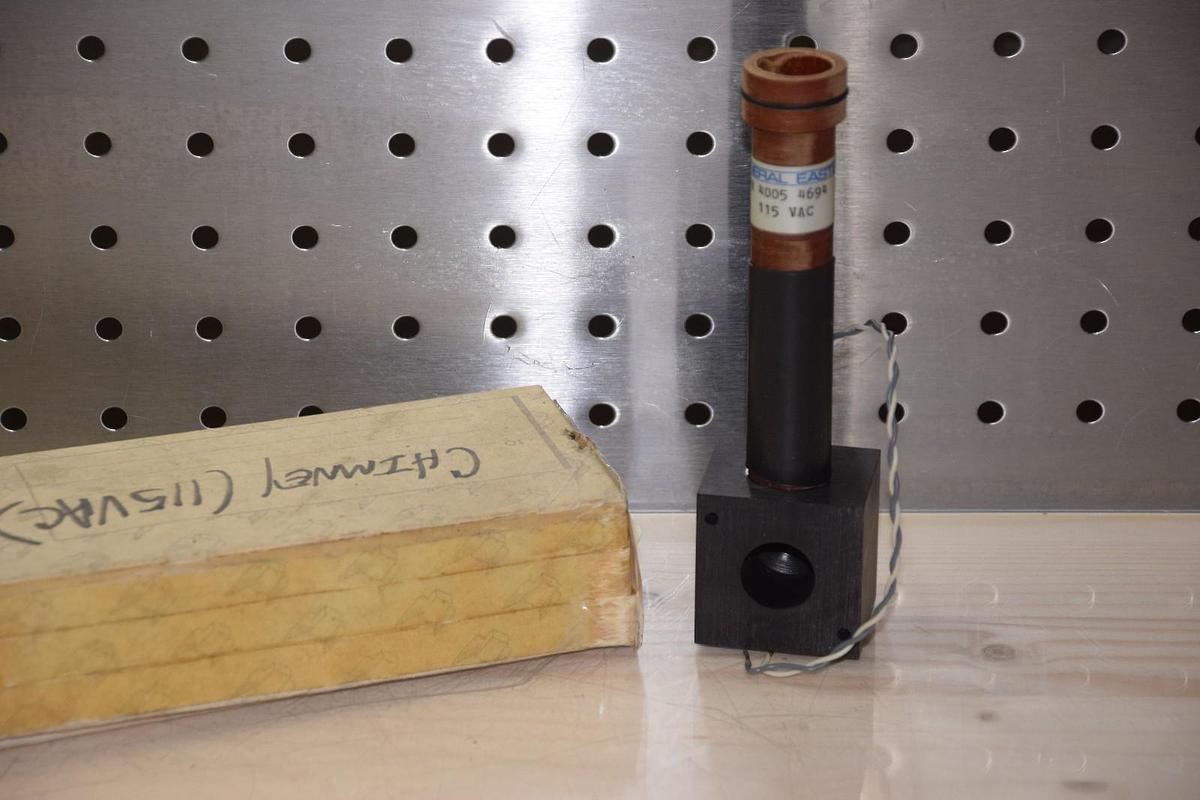 GENERAL EASTERN 4005-4694 115VAC HUMIDITY CHIMNEY PROBE NEW