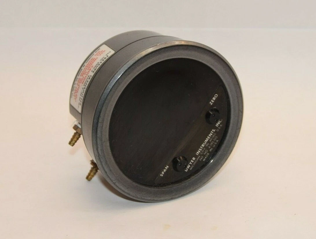 Used DWYER 603A-2 603A2 0-.5" WC Differential Pressure Transmitter
