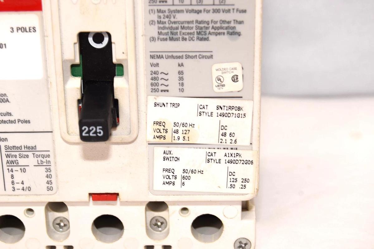 Used Eaton FD3225K Circuit Breaker 225A 225 Amp 3P 600V FD-K w/ shunt trip SNT1RP08K
