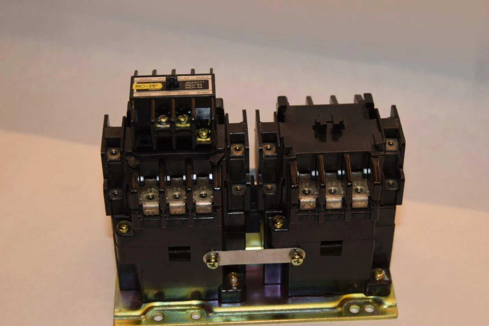 Used (NEW) TOSHIBA CR-20M-S C-20-S 600Vac 90/100V 50/60Hz Coil Magnetic Contactor