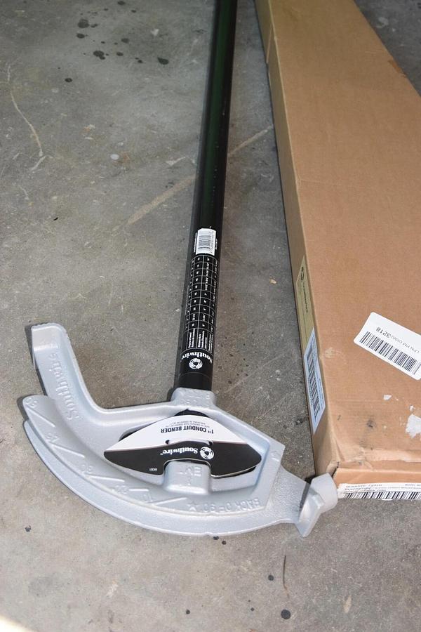 SOUTHWIRE TOOLS MCB1 58281440 1" Conduit Bender With Handle (NEW)