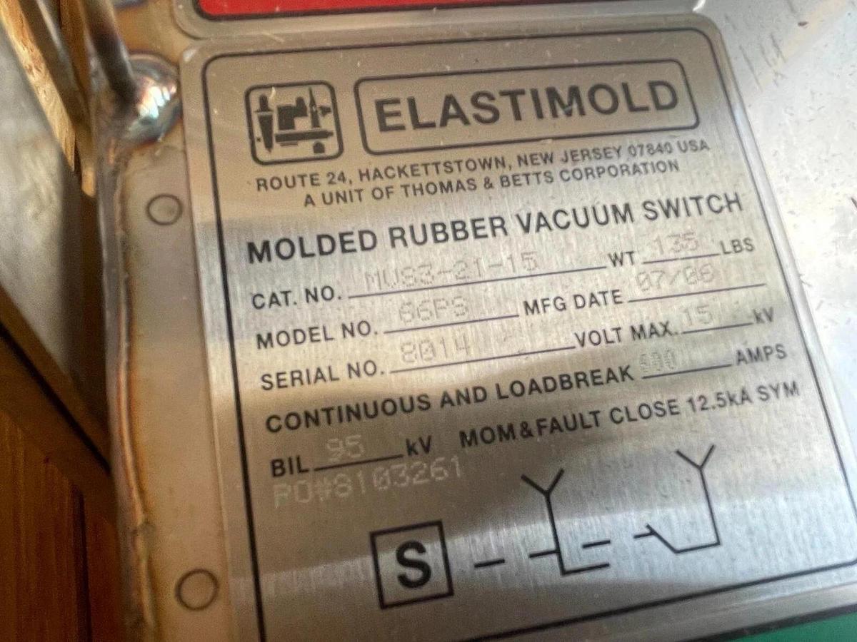 Elastimold Vacuum Switch 15kv MVS3-21-15-66-PS MVS3-21-15-66PS 600A, 600Amp, NEW