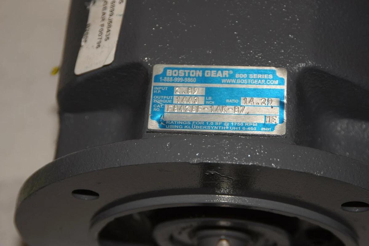 BOSTON GEAR F842BF-14K-B7 F842BF14KB7 Gear Box Speed Reducer Ratio 14.29 NEW