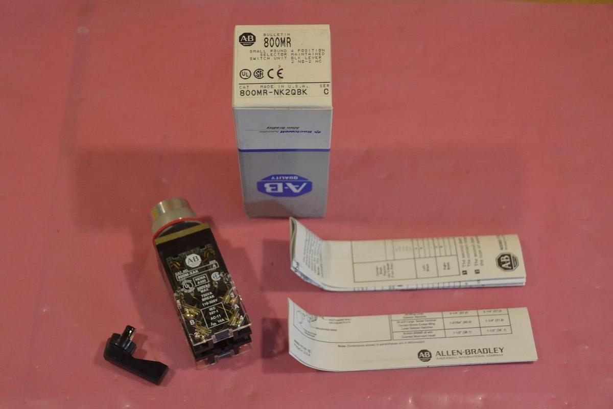 ALLEN BRADLEY 4 POSITION SELECTOR SWITCH 800MR-NK2QBK SER.C NEW