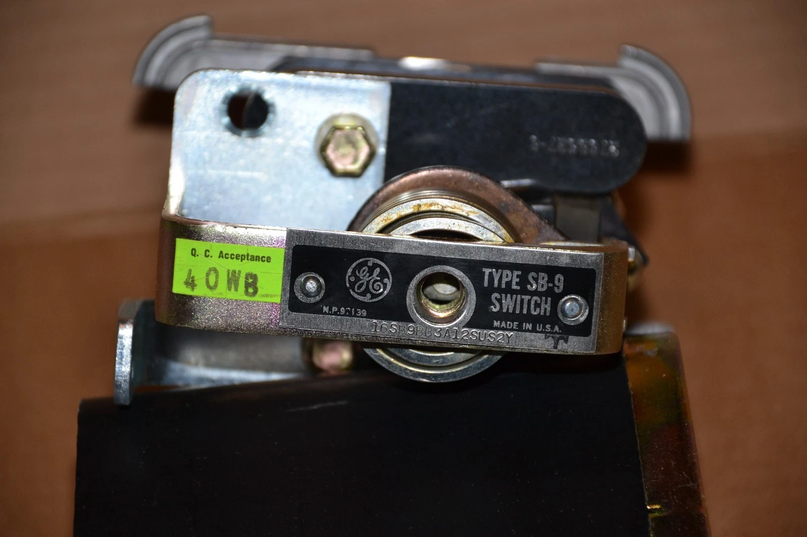 GE GENERAL ELECTRIC ROTARY SWITCH 16SB9BB3A12SUS2Y TYPE SB-9 NEW