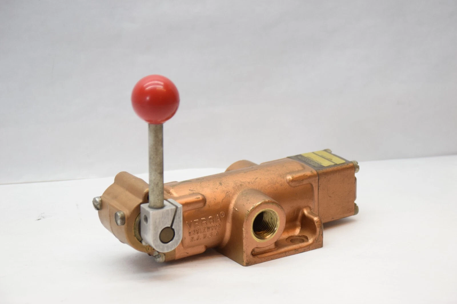 (NEW) VERSA VNI-2402 , VNI2402 2-Way Valve