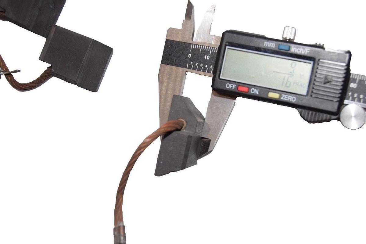 Carbon Motor Brush Brushes 1" x 9-1/16" x 1-1/2" L49 (NEW Lot of 8)