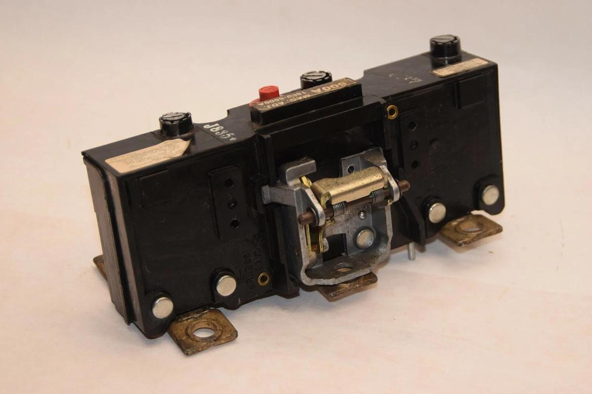 Used GENERAL ELECTRIC TJK636T600 600A 3P Circuit Breaker Trip Unit