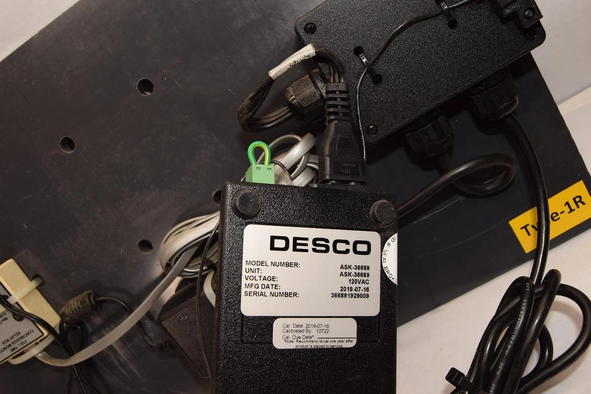 Used DESCO EMIT ESD MFD Tester Continuous Monitor Monitoring System ASK-36689
