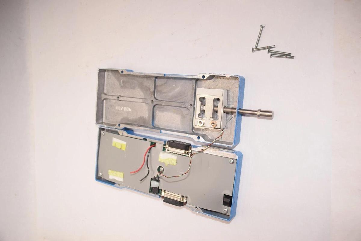 Used MECMESIN PFI 200N PFI-200N PFI200N Portable Force Indicator
