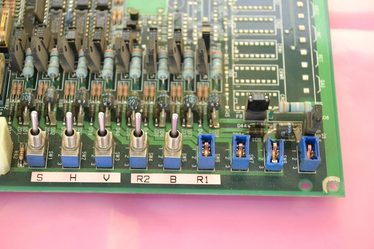 Used NACHI BOARD UM-837A 20-94032071 UM 837A 20 94032071