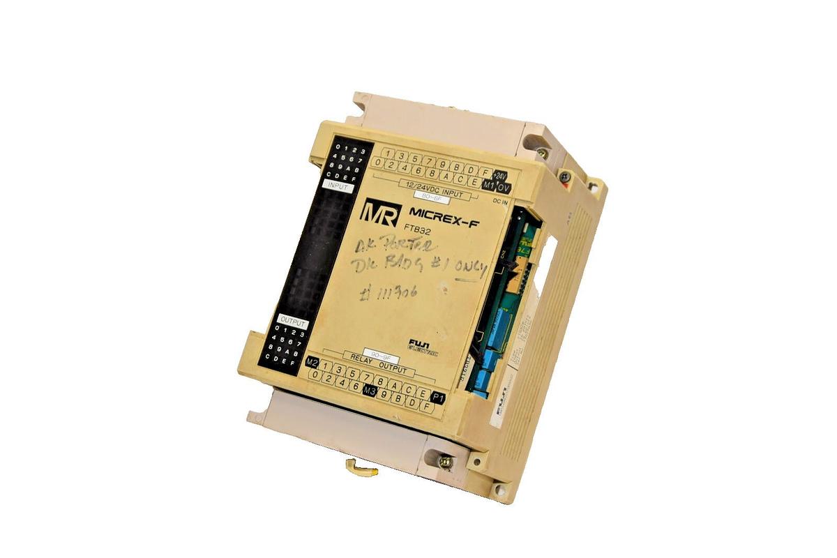 Used Fuji Electric FTB32R Expansion Module 16 points input / output  FT832R