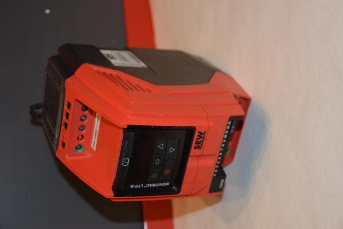 Used SEW MCLTPB00155A3400 2HP 1.5kW EURODRIVE MOVITRAC DRIVE