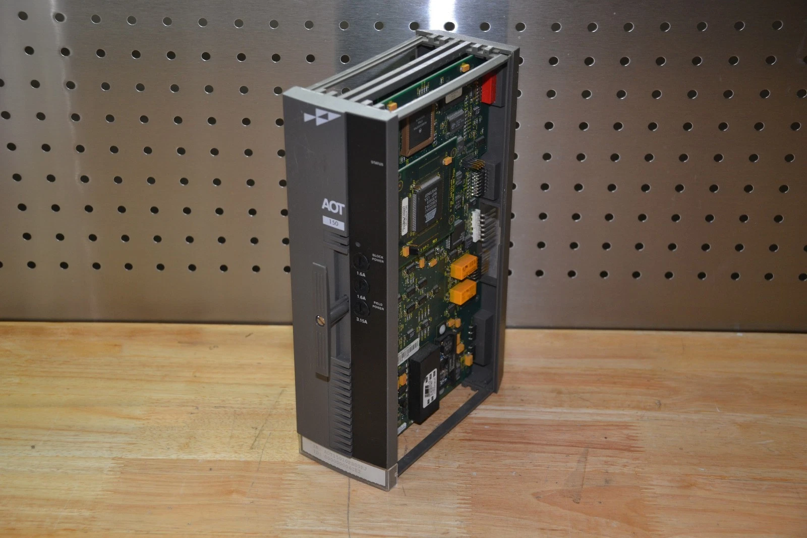 Used Bailey Controls P-HB-AOT-15010000 AOT 150 HARMONY ANALOG OUTPUT MODULE