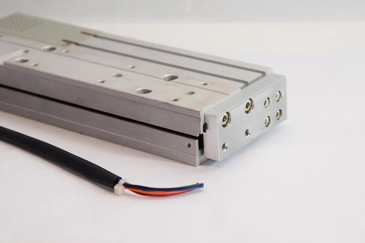 (NEW) SMC LXFH5SB-75 LXFH5SB75 Slide Actuator