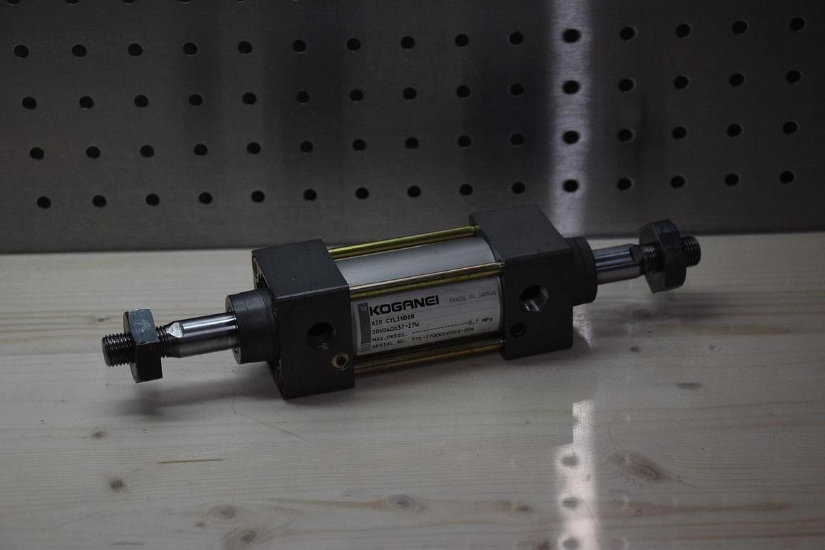 KOGANEI DDVD40X37-27W 40mm BORE 37mm STROKE AIR CYLINDER NEW