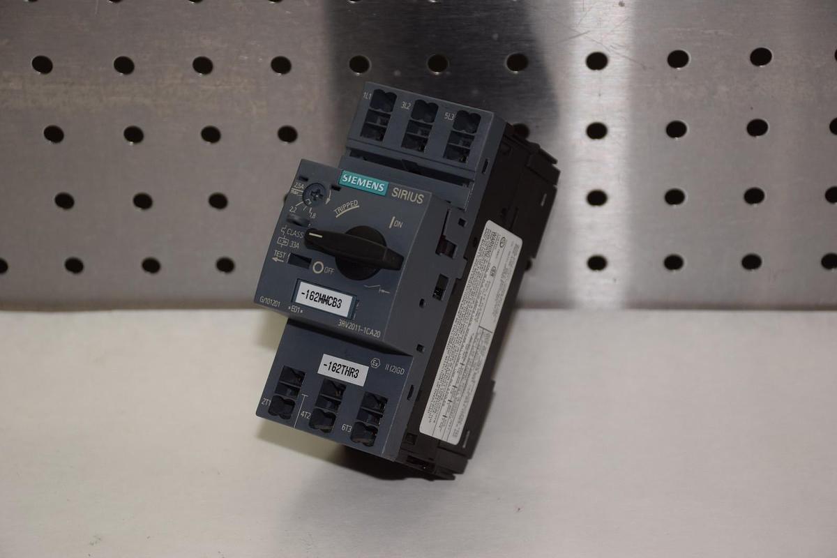 Used SIEMENS 3RV2011-1CA20 1,8-2,5A MOTOR PROTECTION CIRCUIT BREAKER