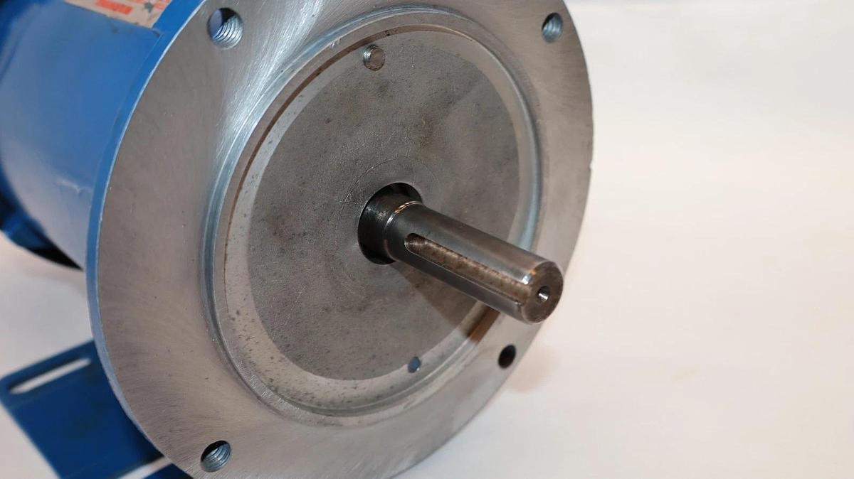 Emerson DC Motor WC0502 G638 1/2hp 1/2 HP TEFC 56C 5A 90v (NOS)