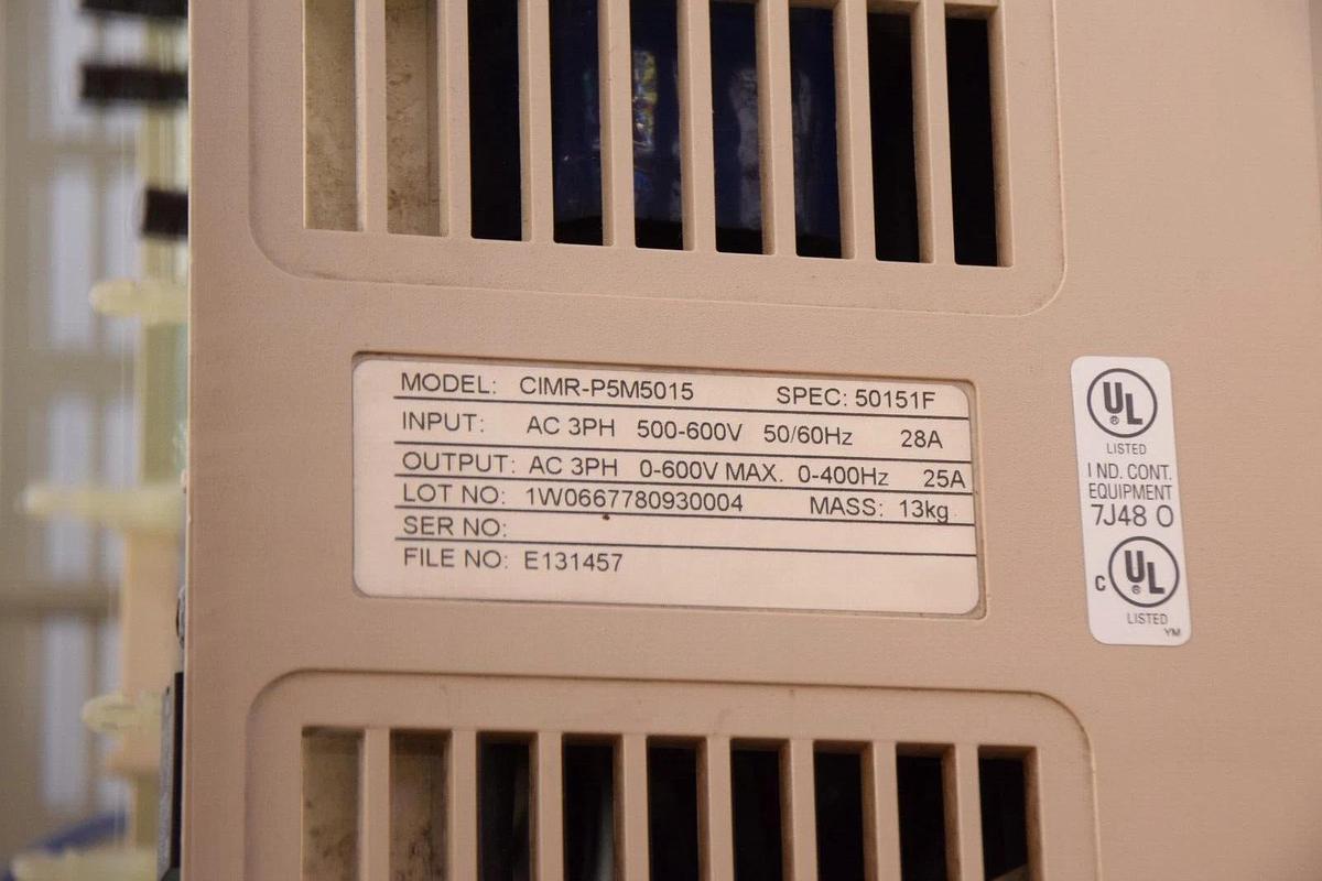 Used YASKAWA ELECTRIC CIMR-P5M5015 50151F 3Ph 500-600V 28Amp AC Drive