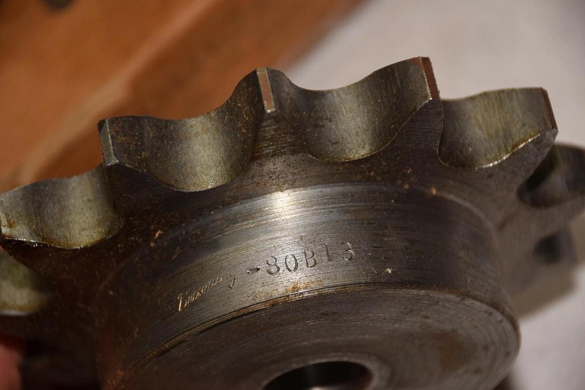 BROWNING 80B13-3/4 80B13 3/4" BORE 13 TEETH SPROCKET NEW