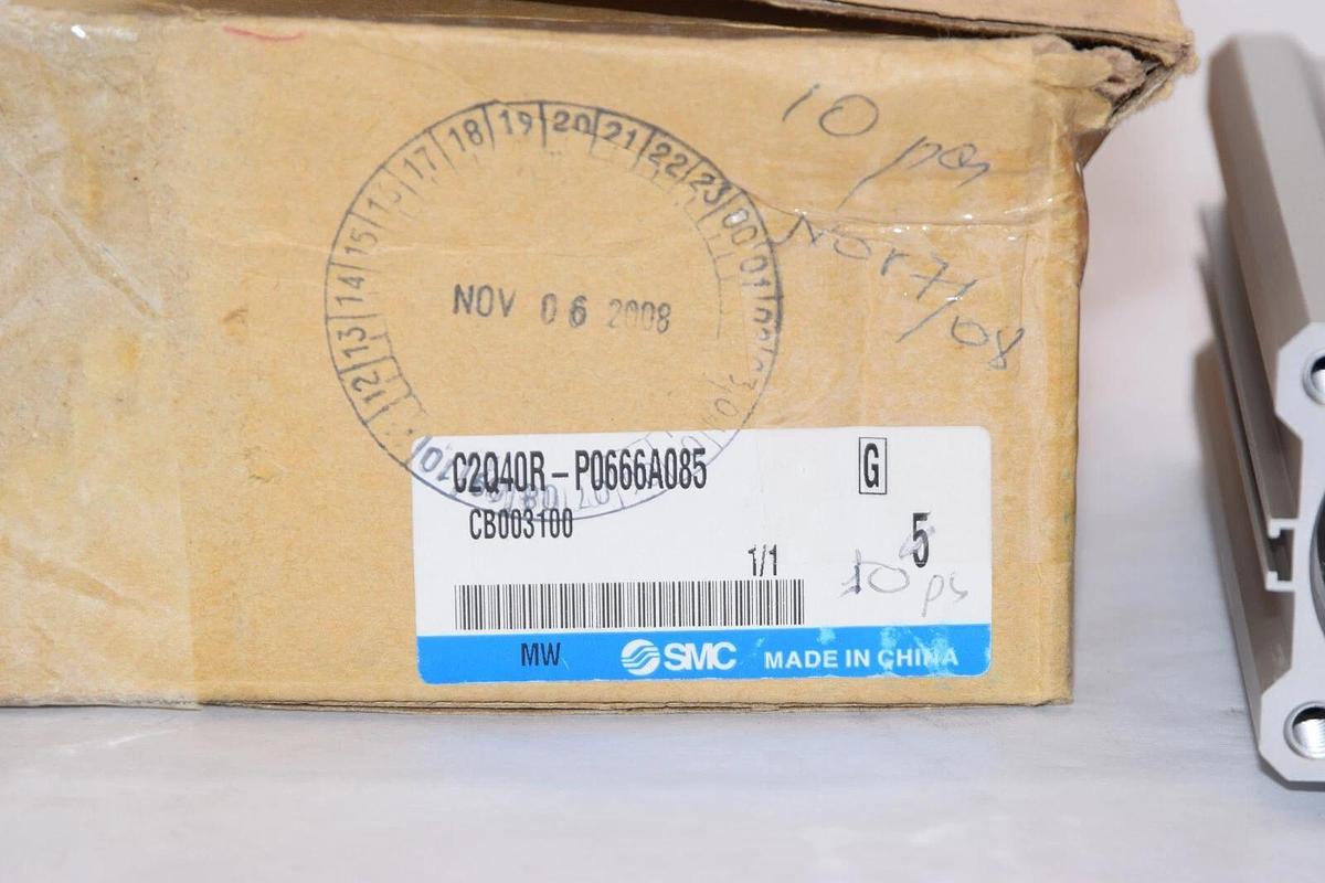 (NEW) SMC C2Q40R-P0666A085 CB003100 Tube Cover/Housing