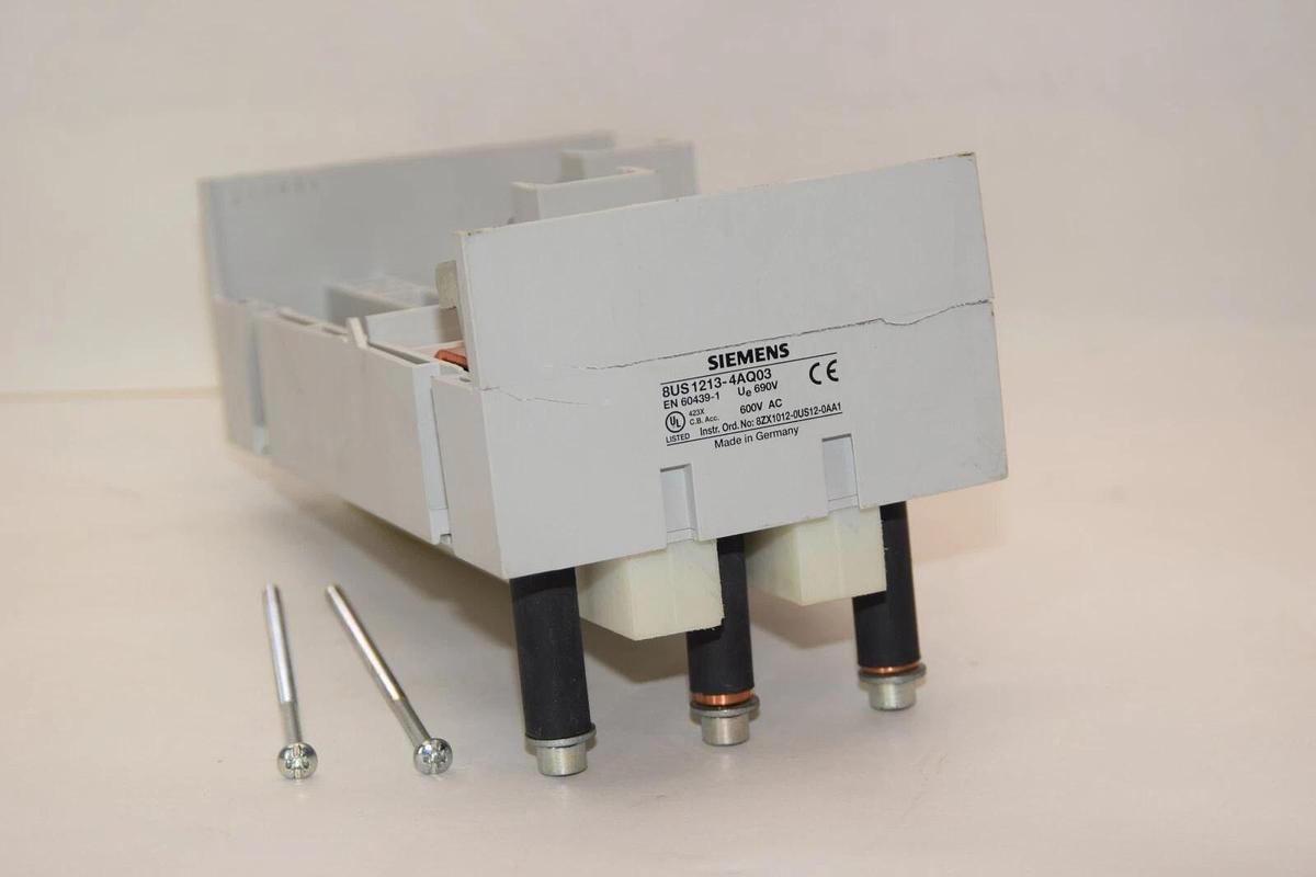 Used Siemens Busbar Adapter for Breaker 8US1213-4AQ03 8US12134AQ03 690v 600vac