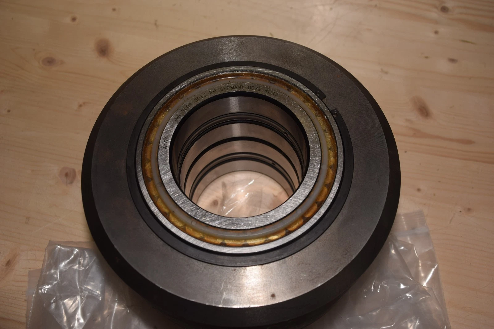 INA SL04 5018-PP Bearing SL04508PP 0072 K037 Quad Row Spherical pillow block NEW