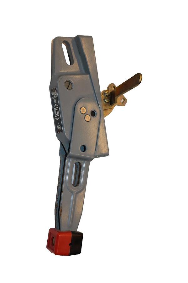 Used Square D Breaker Disconnect 9422RP1 Series B Cabinet Handle Operating Mechanism