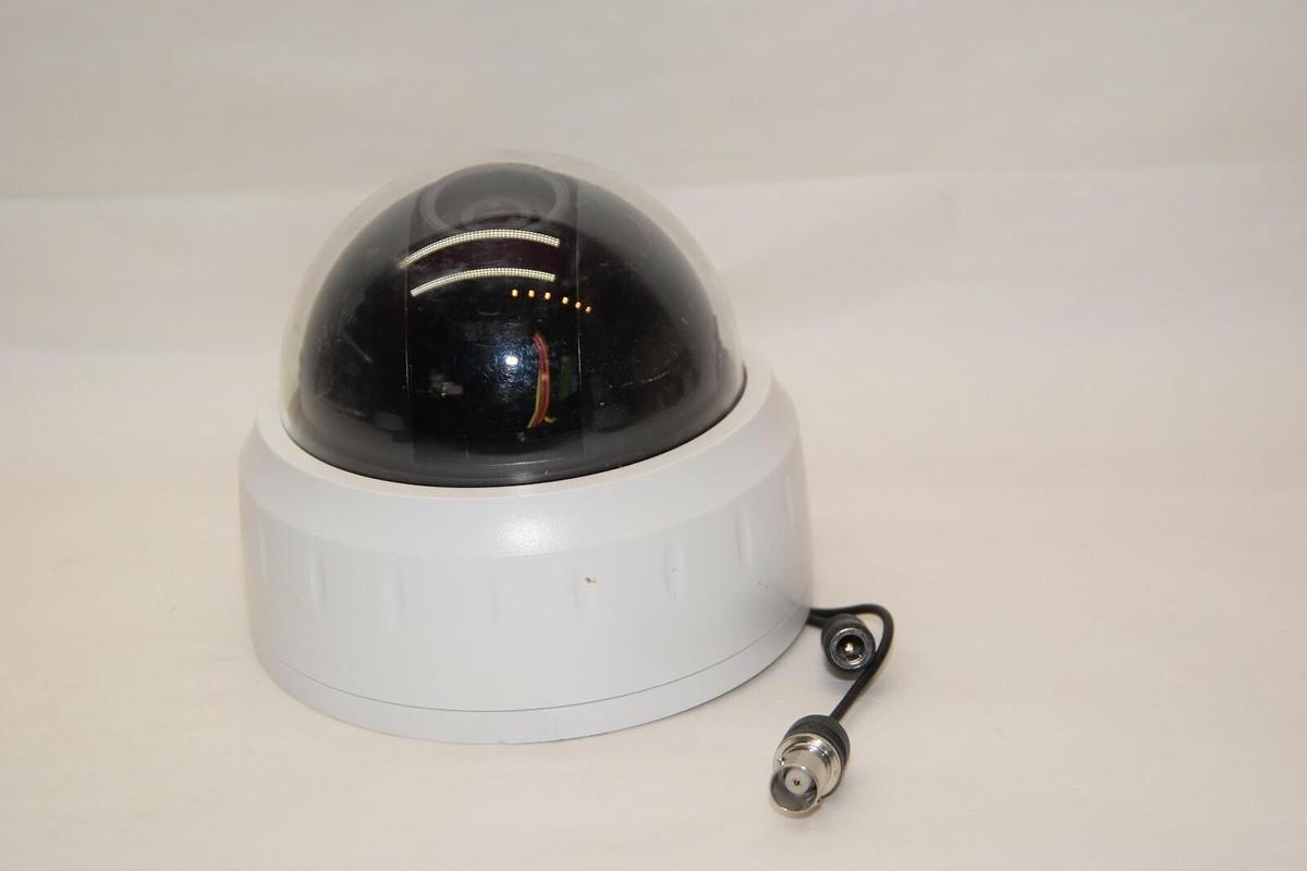 Used VIEW MD4SN9V22WDRS 12Vdc 24Vac Indoor Dome Security Camera