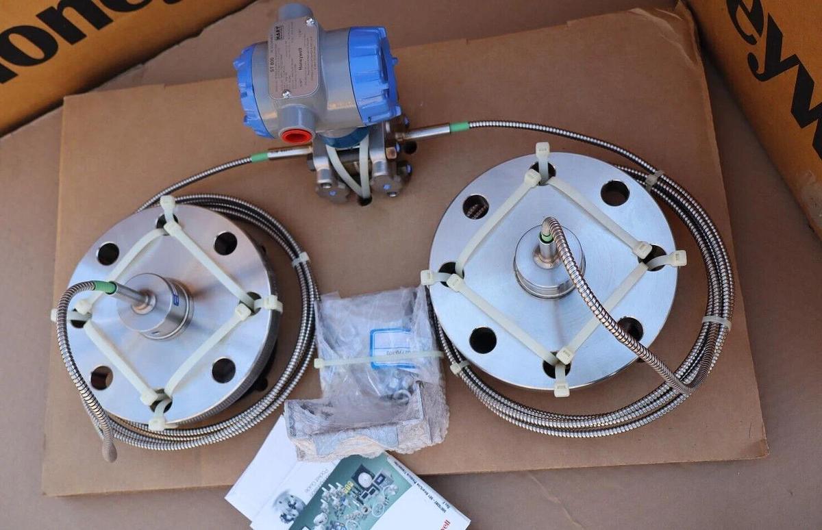 Honeywell STR800 DP Remote Seal YSTR82D-21CN5C0-DFCBA40SK-B-AHD-11C-B-21A6 NEW