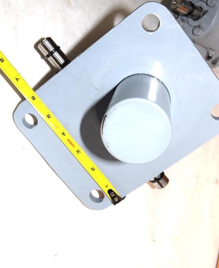 (NEW) DUFF-NORTON M10005-166 M.10005-166 3/4" Shaft Worm Gear Actuator