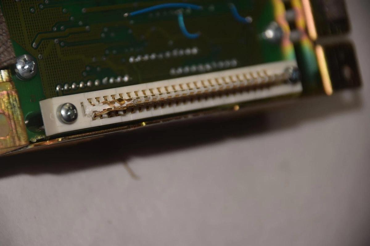 Used CUTLER HAMMER PANELMATE 1000 1248 MODBUS PLUS Interface 87-02042-01