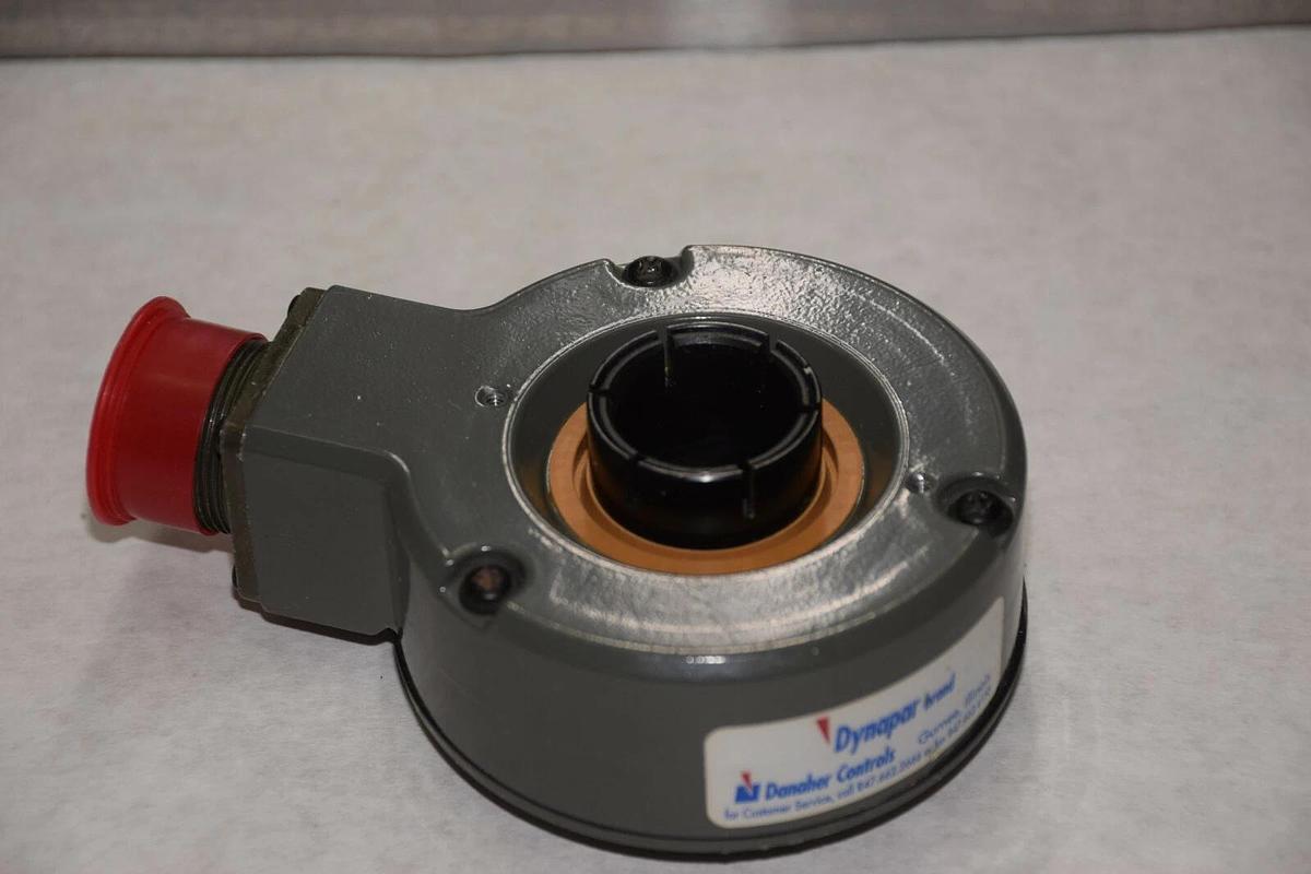 (NEW) DYNAPER / DANAHER CONTROLS HS352000G3442 1" BORE BIDI W/IND 5-26V 10P