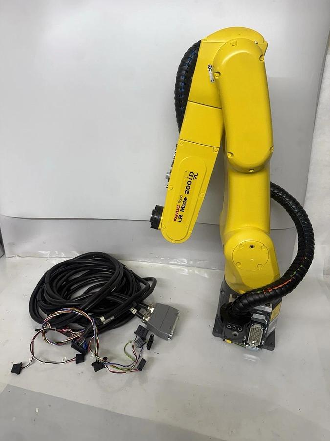 Refurbished Fanuc LR Mate 200iD/7L Industrial Robot A05B-1142-B301 LR MATE 200iD 7L W/ cable