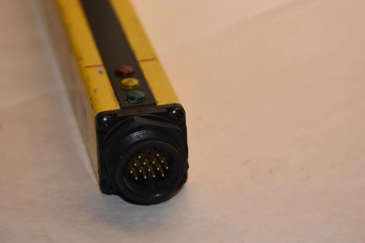 Used STI Minisafe-B MS4300B-2 Light Curtain RECEIVER MS4336B-2 MS4336B2 36"