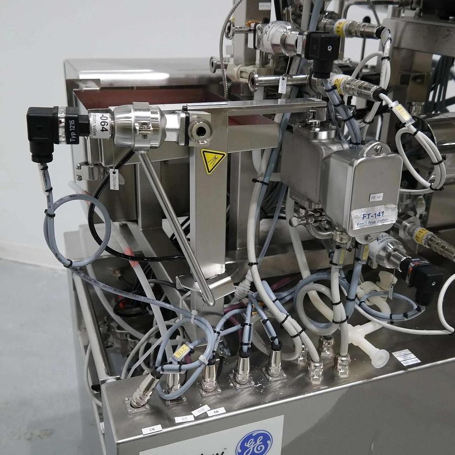 Used GE Healthcare UniFlux Cabinet 10 Tangential Flow Filtration System 2011