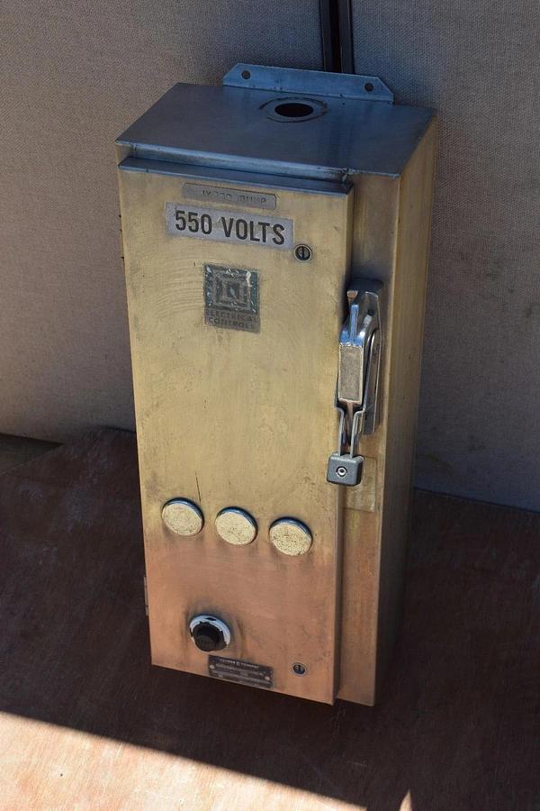 Used Square D S/S 8539-SCW43 Stainless steel 8536 SBO 2 Size 0 Starter contactor