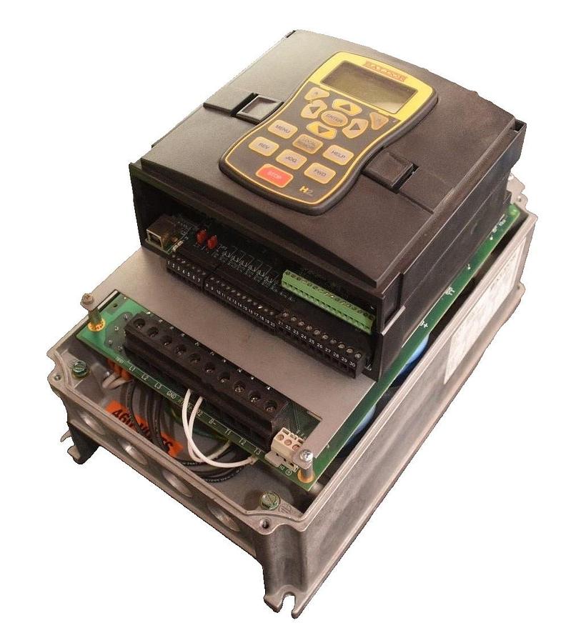 Used BALDOR 10hp Vector Drive ZHH410-E 3PH 480V H2 10 HP VE2016A00