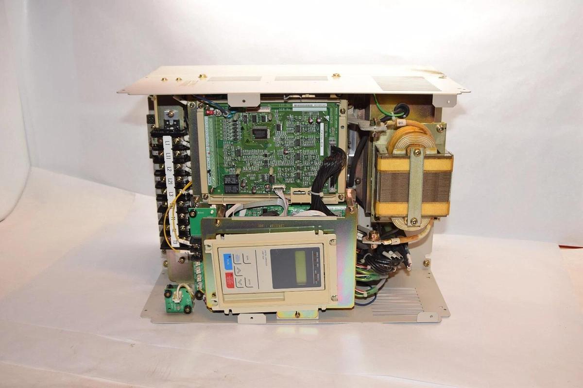 Used YASKAWA Magnetek Drive CIMR-P5M4018 CIMRP5M4018 GPD506V-B041 380-460v 3ph 46a